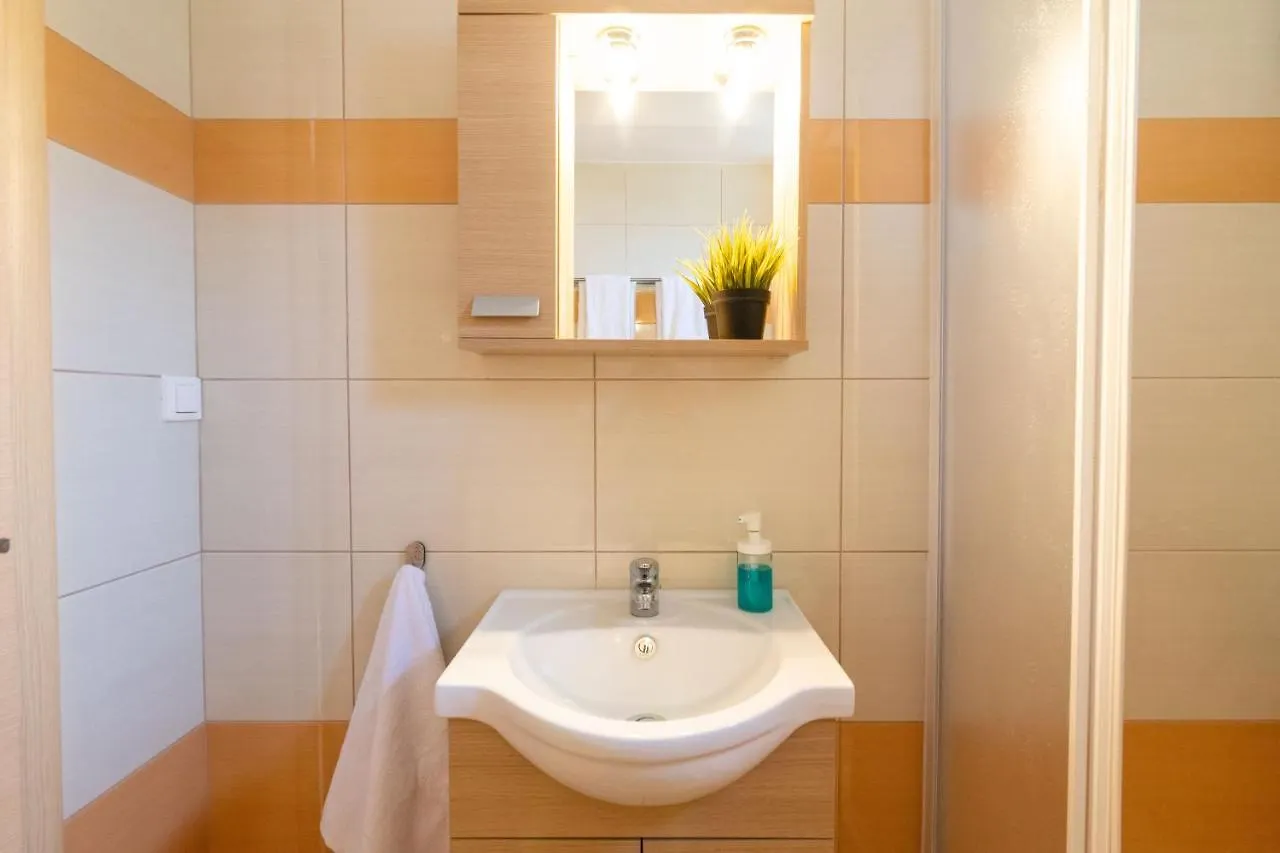 Apartamento De Angel Gerakini